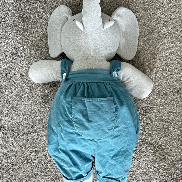 Alvin The Elephant XL - Picture 3 of 4